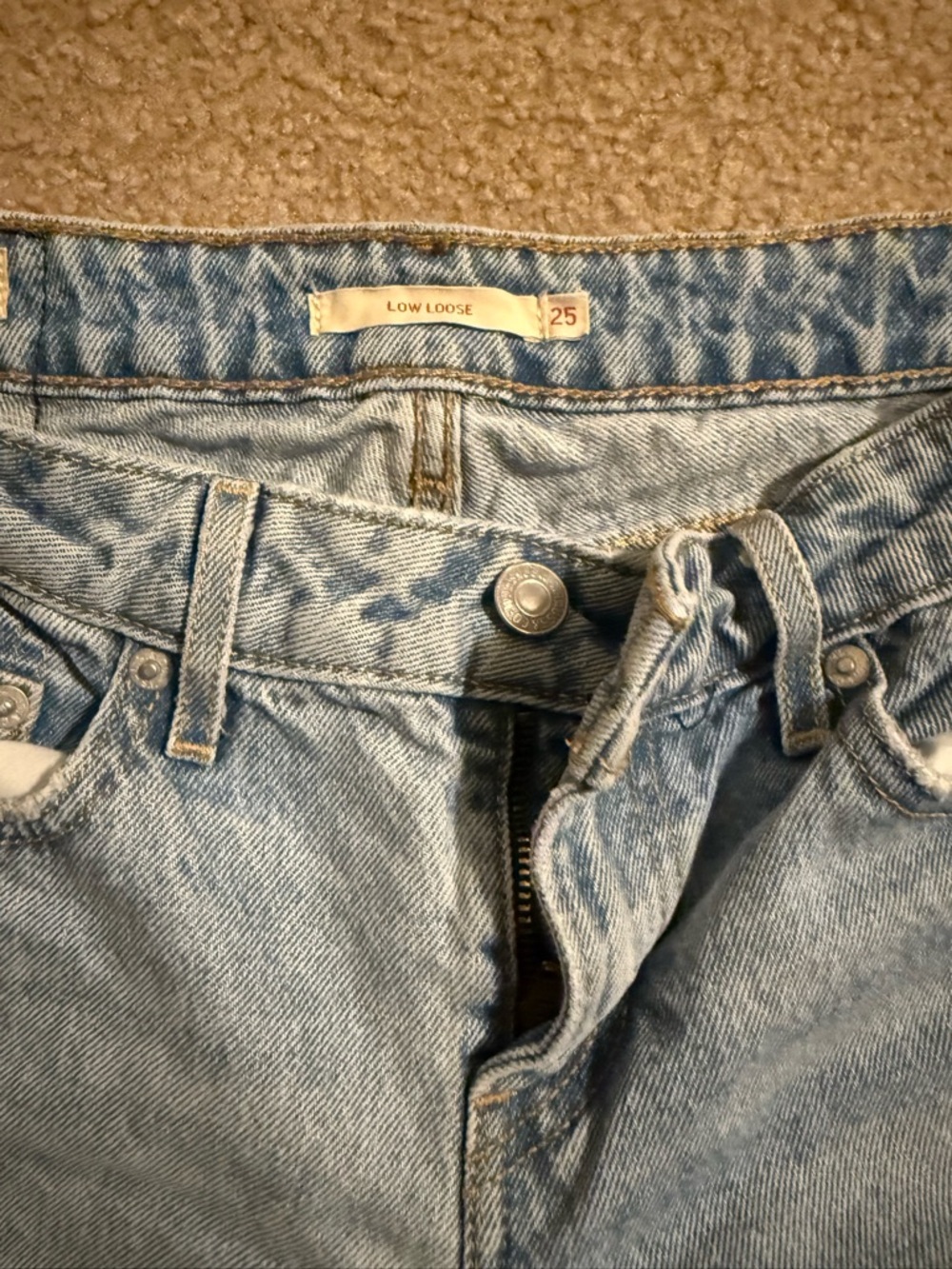 Levi's Low Loose Light Blue Ripped Wide-Leg Jeans Size 25/32 - Picture 11 of 11